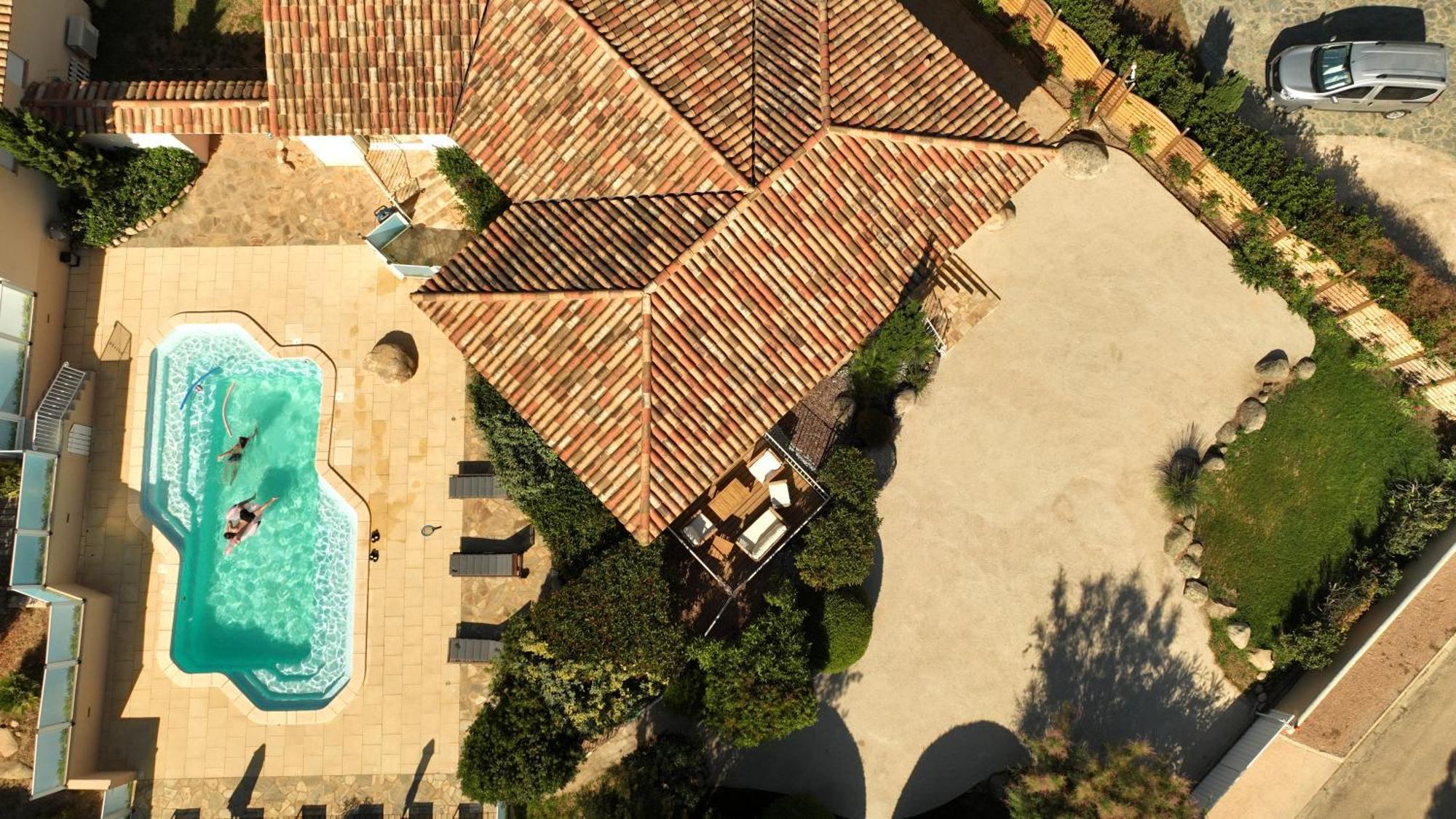 Villas Cala Corsa - 3 Et 4 Chambres - Cala Rossa Porto-Vecchio - Villas Entierement Climatisees Avec Piscine Chauffee Partagee Et Piscines Privees - Internet Gratuit Экстерьер фото