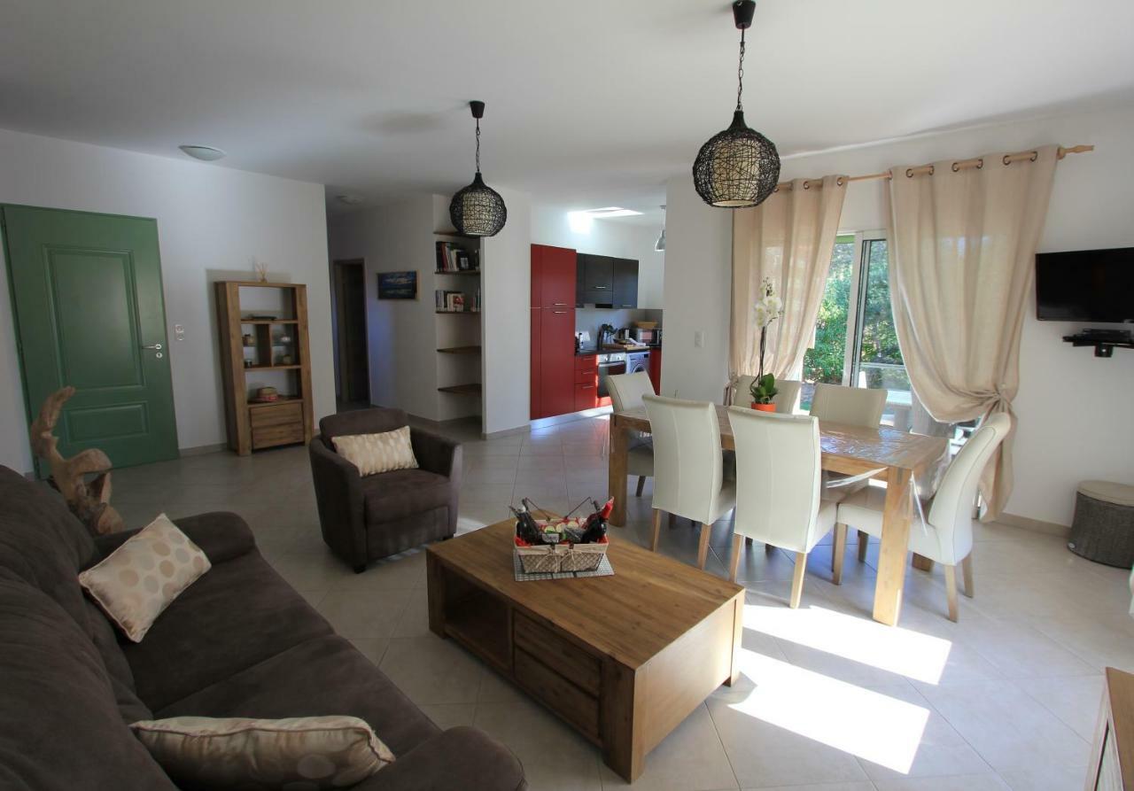 Villas Cala Corsa - 3 Et 4 Chambres - Cala Rossa Porto-Vecchio - Villas Entierement Climatisees Avec Piscine Chauffee Partagee Et Piscines Privees - Internet Gratuit Экстерьер фото